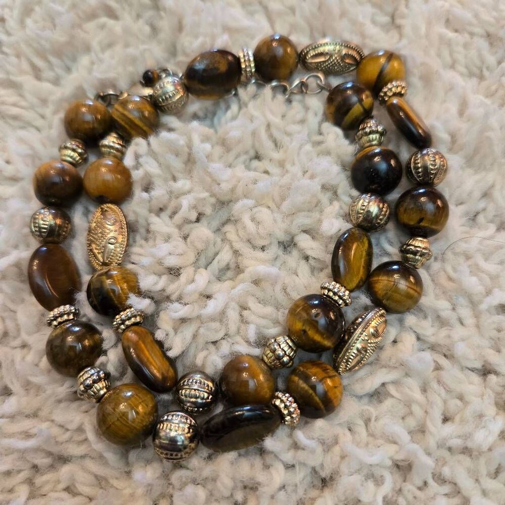 Tigers Eye and Gold Bead Necklace